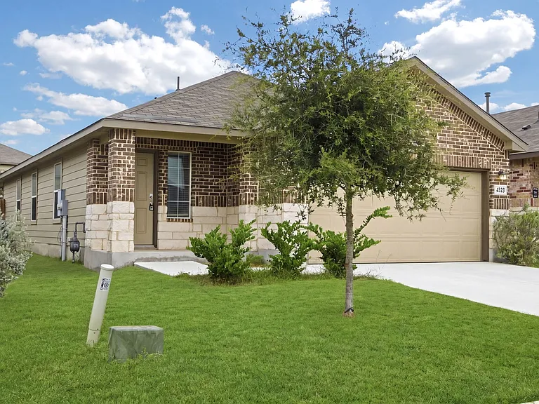 4323 Lake Ritter St — Photo 12