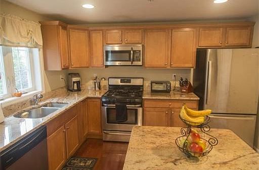 4th image of 12 Partridge Ln Unit E