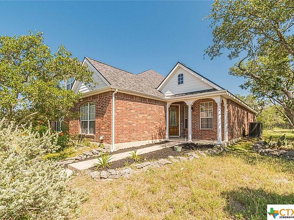 3rd image of 640 River Chase Dr