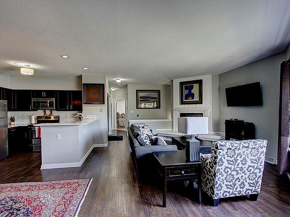 3rd image of 3556 W Rawson Ave #3556