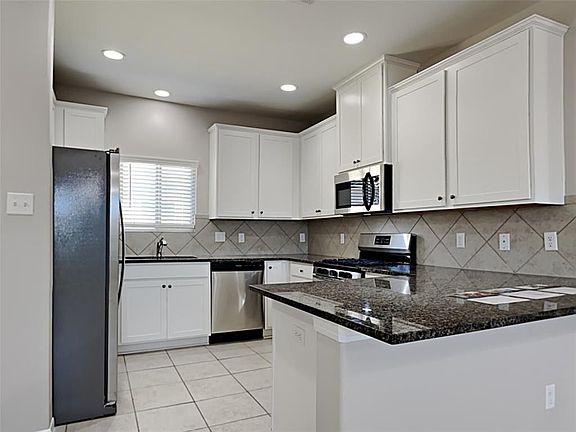 4th image of 6425 Hollock Meadows Ln