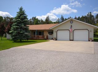 5315 Pinecrest Dr, Lewiston, MI 49756