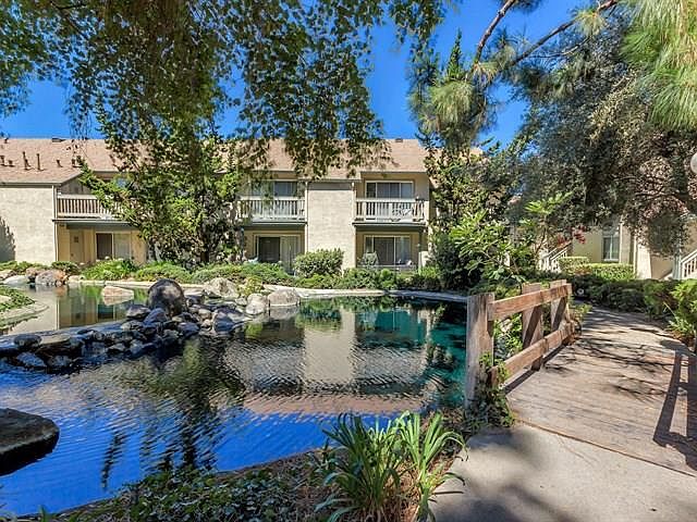 1st image of 1064 Summershore Ct