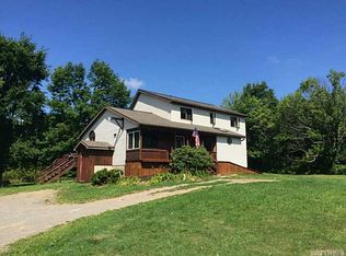 9814 Center St, Glenwood, NY 14069