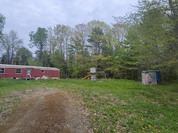 1010 Main Road, Eddington, ME 04428