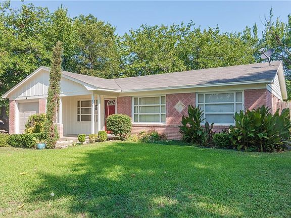 3rd image of 419 Bella Dr