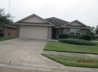105 Jocelyn Cir, Victoria, TX 77901