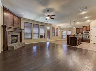 18437 Las Meninas Dr, Edmond, OK 73012