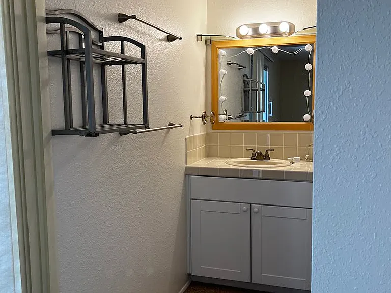 515 Nancy Cir — Photo 14