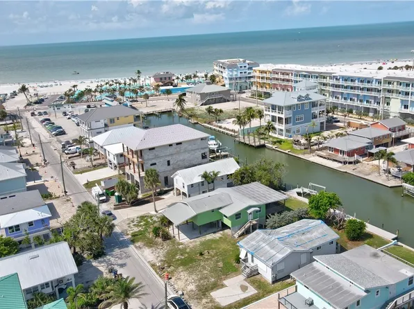 191 Primo Dr, Fort Myers Beach, FL 33931