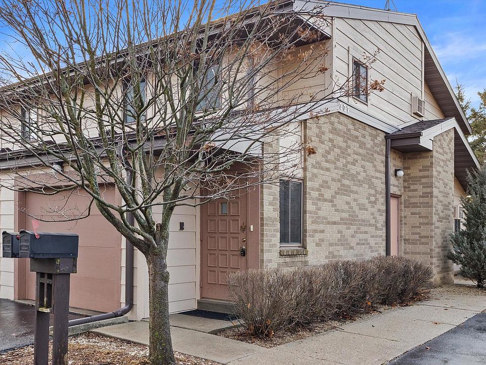 1st image of 307 Cheviot Chase #6