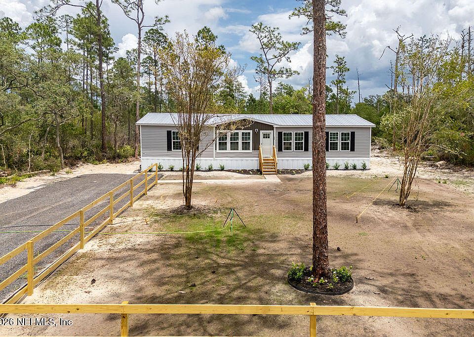 1st image of 230 REDEYE Road