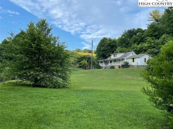 333 Mount Zion Road, Deep Gap, NC 28618