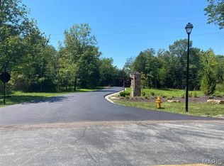 5011 Lily Ridge Ct, Defiance, MO 63341