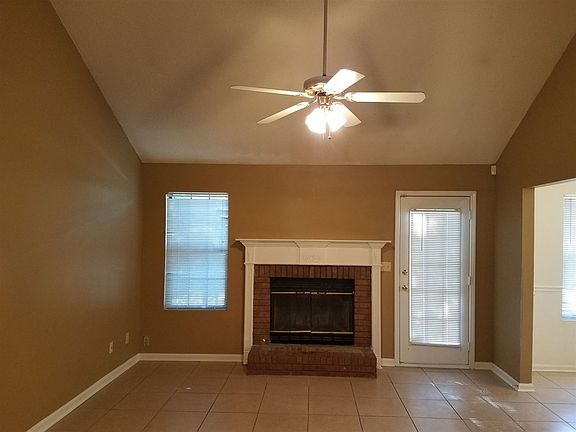 4th image of 110 Buckskin Dr