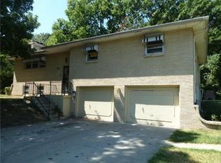 1032 S 45th Ter, Kansas City, KS 66106