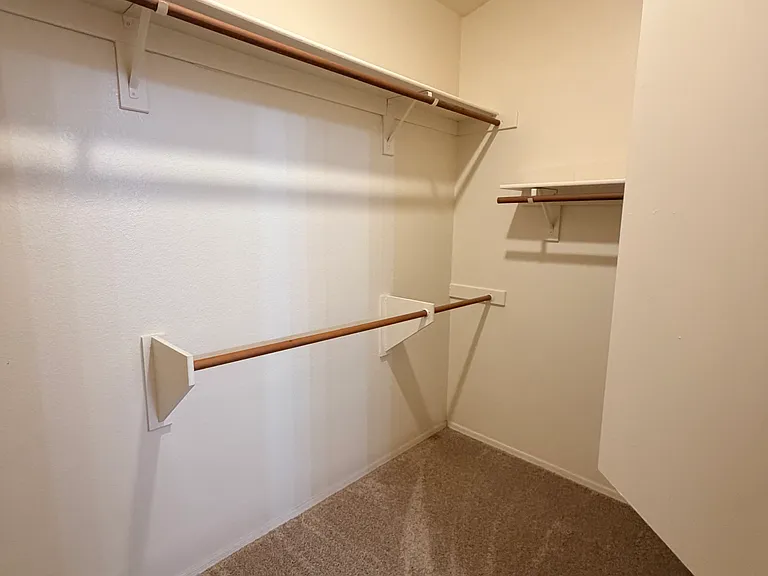 9005 N Lawndale Dr — Photo 28