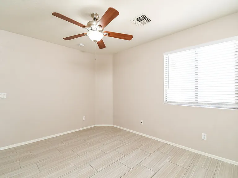 2460 W Tanner Ranch Rd — Photo 13