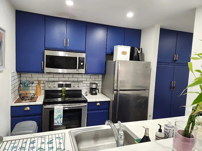 1460 Four Oaks Cir — Photo 8