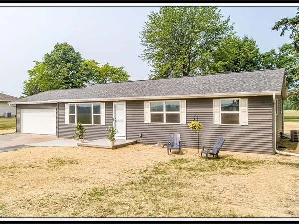 N3809 State Road 76, Hortonville, WI 54944