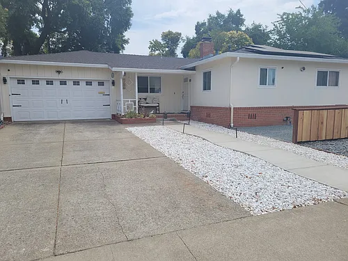 3908 Beechwood Dr Photo 1