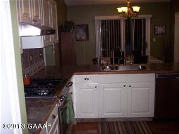 3rd image of 2601 Geneva Drive