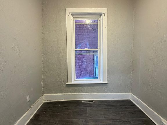 4th image of 1459 1st St #1