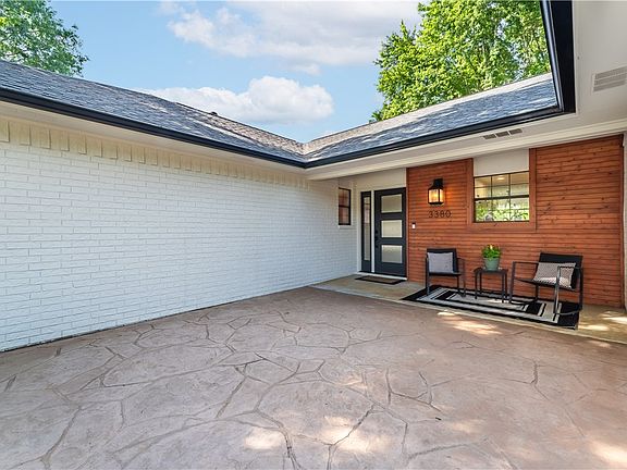 2nd image of 3380 N Par Ct