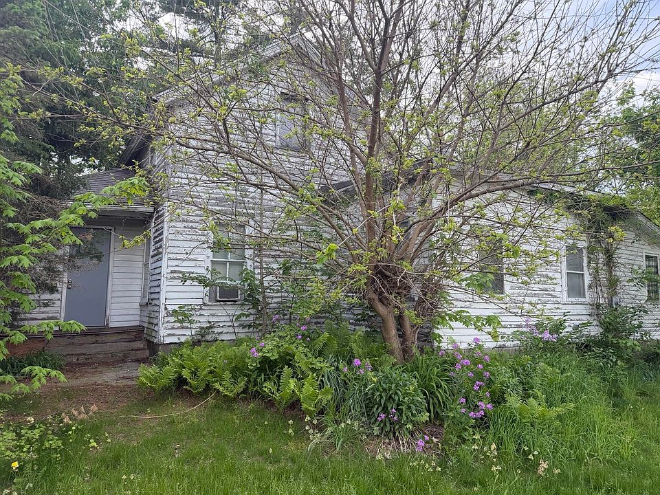 1st image of 111 E Saint Marys St