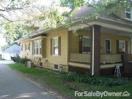 1st image of 712 W Wilkinson St