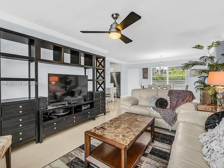 220 Kings Point Dr #314 — Photo 10