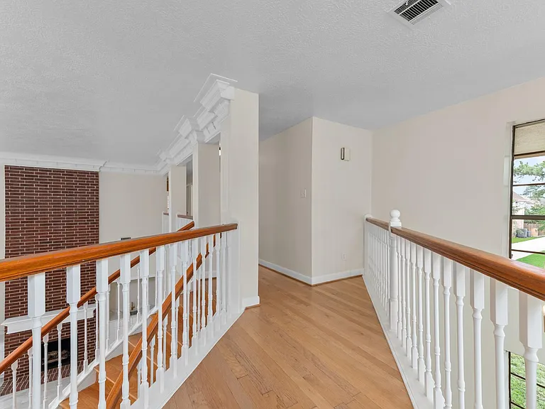 17402 Wilton Park Ct — Photo 27