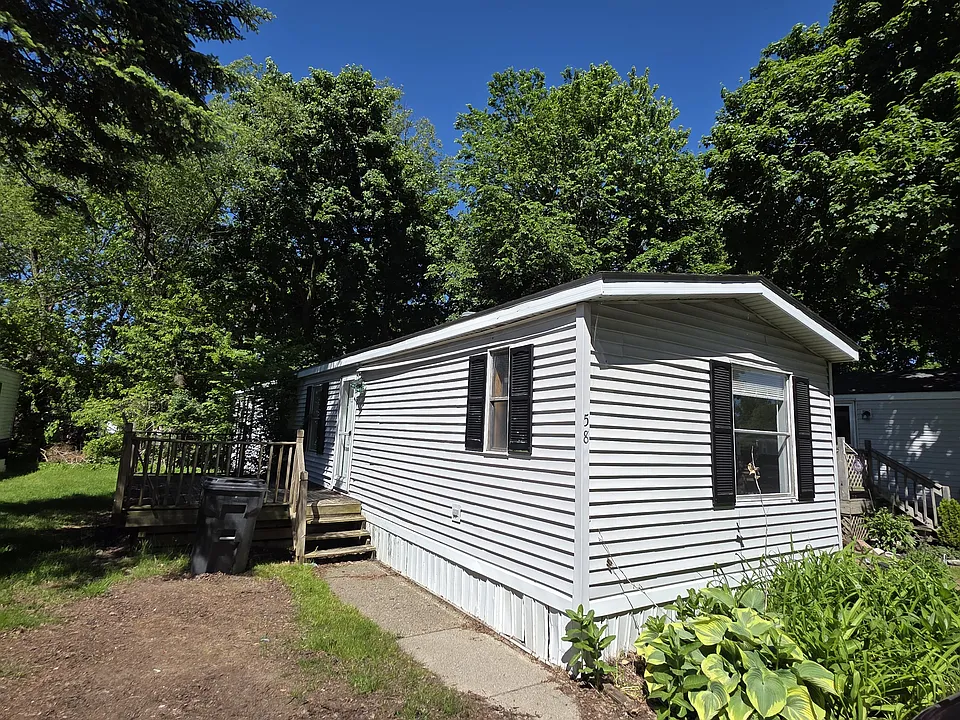 58 W Manor St #58B