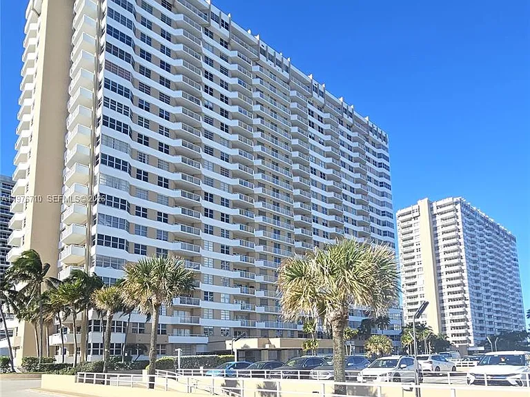 1980 S Ocean Dr #7M — Photo 19