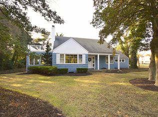 200 Crescent Pkwy, Sea Girt, NJ 08750
