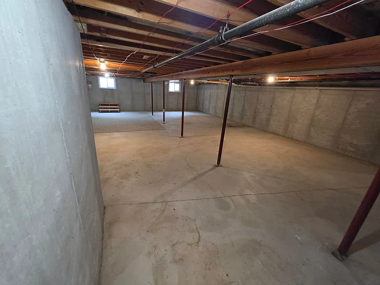 1125 Latigo Ln — Photo 3
