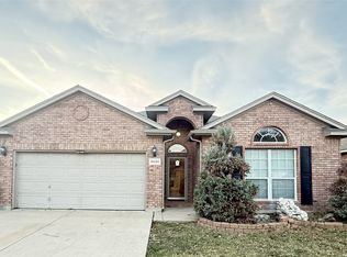 10605 Foothill Dr, Fort Worth, TX 76131