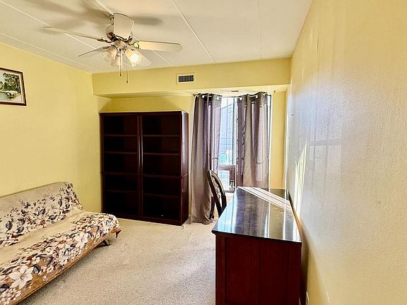 5th image of 8910 Krewstown Rd Unit 118