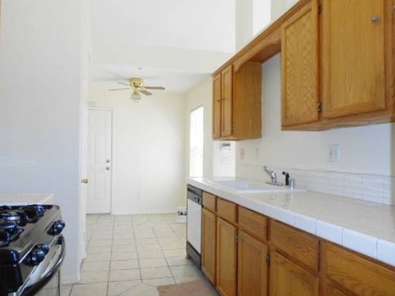 Kitchen Brkfast Nook View