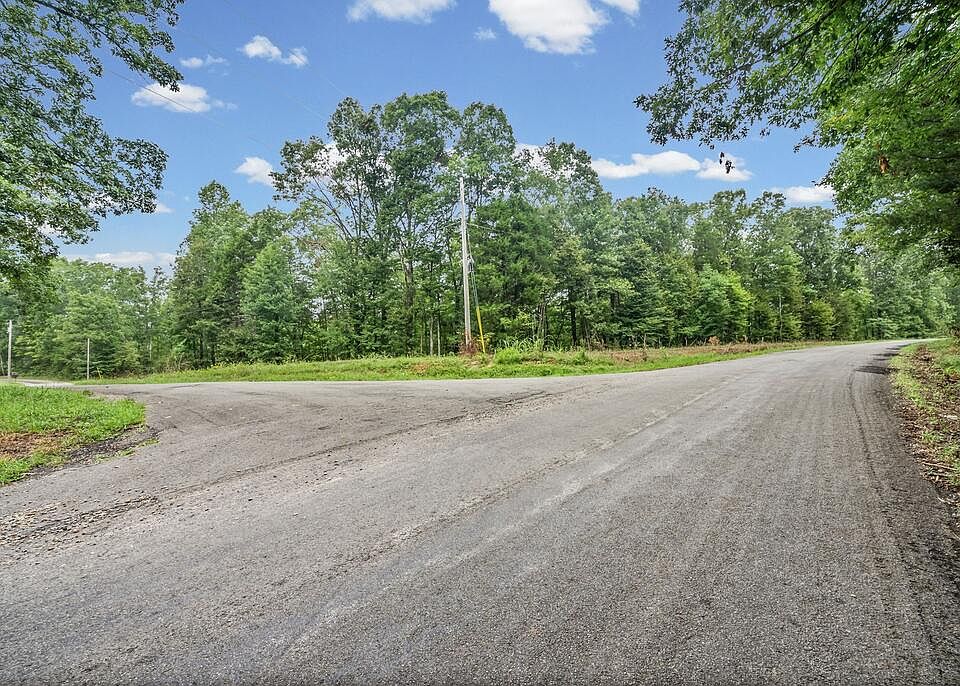 1st image of 3 Freeman Fielder Rd
