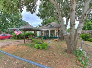 1008 S 18th St, Chickasha, OK 73018