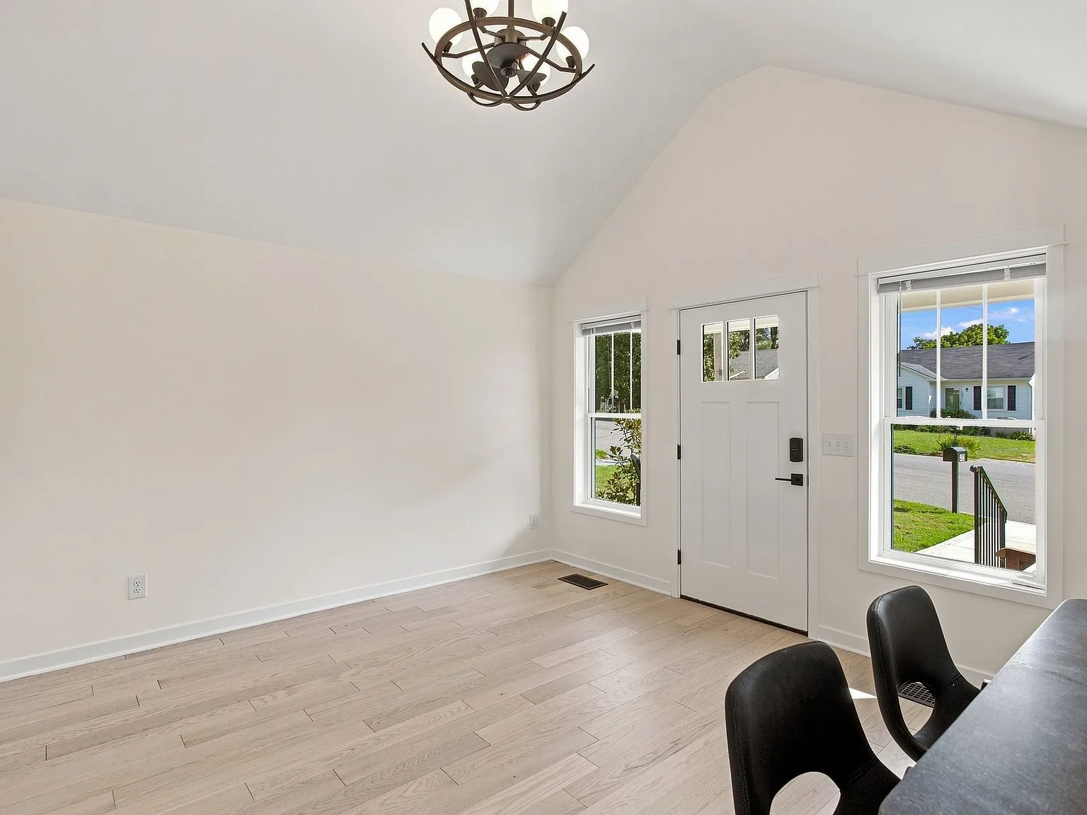 413 4th Ave ADU — Photo 3