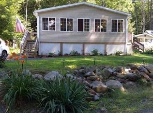 8 S 40th Rd, Hadley, NY 12835