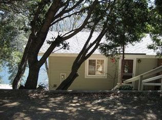 24301 Zurich Dr, Crestline, CA 92325