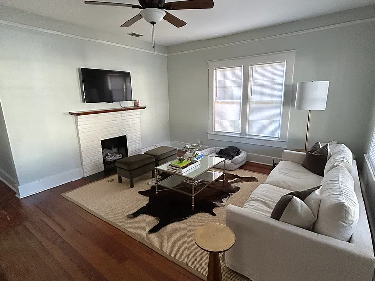 1907 Hunter Ave — Photo 3