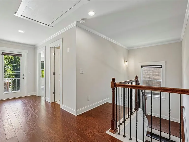 875 Beryl St SW — Photo 15