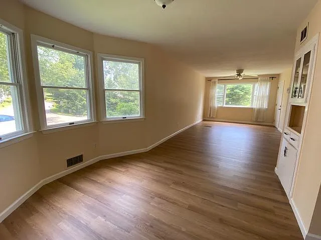 28 Hillwood Dr #1 — Photo 6