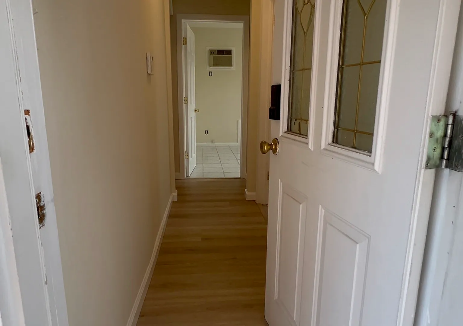 52 Van Riper Ave — Photo 1