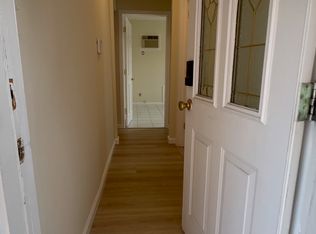 52 Van Riper Ave, Elmwood Park, NJ 07407