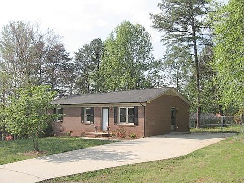 1st image of 1211 Springdale Park Dr